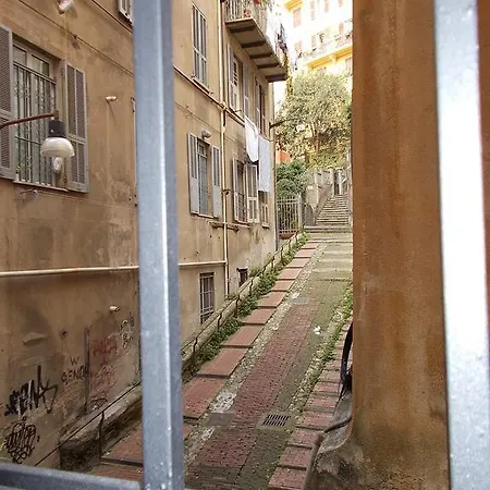 Casa San Nicolosio Apartment