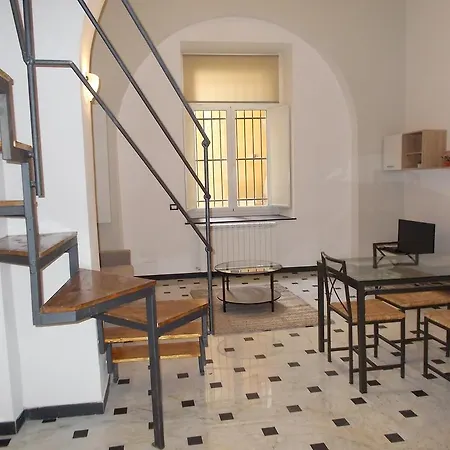 Casa San Nicolosio Genoa